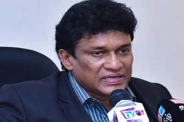 பைத்தியங்களில் இத்தனை நிறங்களா? சாடும் மனோகணேசன்