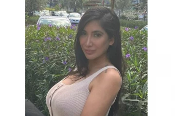 ஆண்டுக்கு 70,000 பவுண்டுகள் சம்பாதிக்கும் இந்திய வம்சாவளி இளம்பெண்... அணியும் கவர்ச்சி உடையால் விமர்சனம்