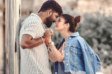 கடல் நடுவே ஒய்யாரமாய் நயன்தாரா... போட்டோ எடுக்கிறவங்க படும் சிரமத்தை பாருங்க