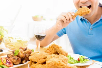 சிக்கன் பிரியரா நீங்கள்! தினமும் சிக்கன் சாப்பிட்டால் என்ன நடக்கும் தெரியுமா? இந்த பிரச்சினைகள் எல்லாம் வருமாம்!