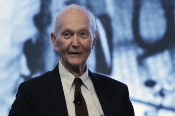 சாதனைப் பயணத்தில் பங்கெடுத்த மைக்கேல் கொலின்ஸ் காலமானார்