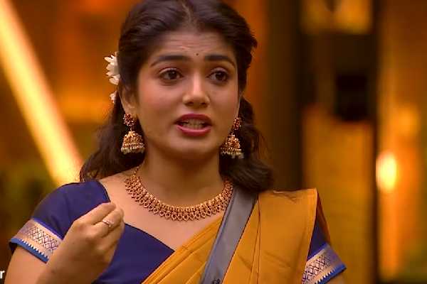 பணப்பெட்டியை எடுத்த கானா வினோத்..வியானாவுக்கு குறும்படம்!! வெச்சு செய்த விஜய் சேதுபதி.. | Vijay Sethupathi Last Kurumpadam Bb9 Viyana Shock பணப்பெட்டியை எடுத்த கானா வினோத்..வியானாவுக்கு குறும்படம்!! வெச்சு செய்த விஜய் சேதுபதி.. | Vijay Sethupathi Last Kurumpadam Bb9 Viyana Shock