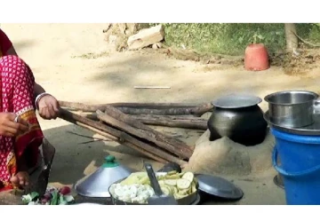 3வேலையும் சமைப்பது கிடையாது.. இந்தியாவில் உள்ள வினோத கிராமம் - ஏன் தெரியுமா..?