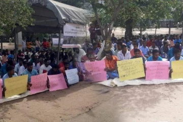 மாதவனை பண்ணையாளர்கள் சூழற்சி முறையில் போராட்டம்