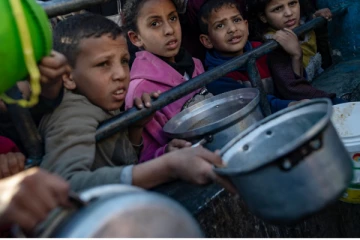 முடியாத போர் ; காசாவில் பட்டினியால் நான்கு வயது சிறுமி மரணம்