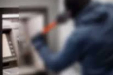 බැංකුවක ඒටීඑම් යන්ත්‍ර සොරකමේ සැකකරුවන් අද අත්අඩංගුවට