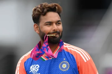 ஐபிஎல் ஏல வரலாற்றில் புதிய சாதனை - அதிக தொகைக்கு ஏலம் போன ரிஷப் பண்ட்