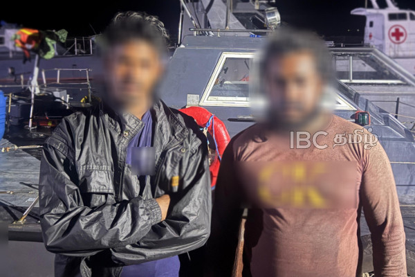 வடக்கு கடலில் போதைப்பொருளுடன் சந்தேக நபர்கள் இருவர் கைது! | Two Suspects Arrested In North Sea With Drugs வடக்கு கடலில் போதைப்பொருளுடன் சந்தேக நபர்கள் இருவர் கைது! | Two Suspects Arrested In North Sea With Drugs