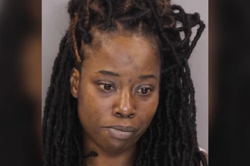 காரில் 2 குழந்தைகளின் சடலங்களுடன் பல மாதம் பயணம் செய்த பெண் கைது! வெளியான அதிர்ச்சியூட்டும் பின்னணி!