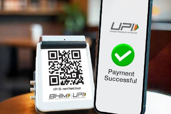 UPI : ரூ.2000 க்கு மேல் பணம் அனுப்ப கட்டணம்? 2026-ல் அமல்! | Upi Payment Lesser Than Rs 2000 Fee