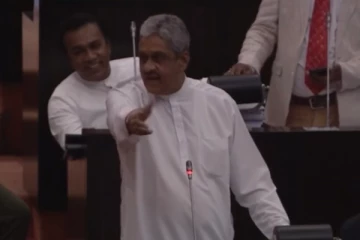 போராட்டங்கள் ஓயவில்லை எதிர்காலத்தில் வெளிப்படும்: பொன்சேகா எச்சரிக்கை