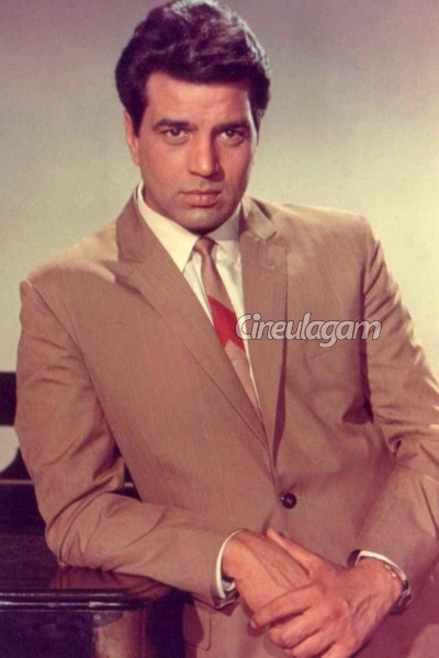 89 வயதில் பழம்பெரும் நடிகர் தர்மேந்திரா காலமானார்.. ரசிகர்கள் இரங்கல் | Veteran Actor Dharmendra Passed Away At Age Of 89