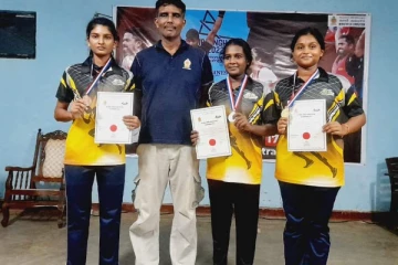 பளு தூக்கும் போட்டியில் 3 பதக்கங்கள்: திருகோணமலை மாணவிகள் சாதனை