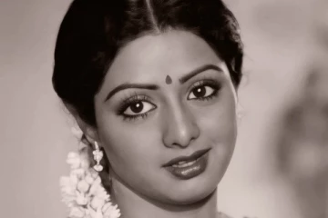 அப்பவே லட்சத்தில் புறண்ட நடிகை ஸ்ரீதேவி? 80 வயது நடிகருக்காக மறைக்கப்பட்ட உண்மை...