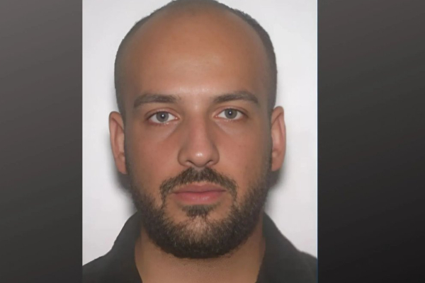 கனடா விமான நிலையத்தில் தங்கக்கட்டிகள் கொள்ளையடிக்கப்பட்ட விவகாரம்: சமீபத்திய தகவல் | Police Near To Indian Culprit Canada Gold Heist