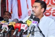"ප්‍රභාකරන්ගෙන් අවසර අරන් තමයි ජොගින් යන්න වෙන්නේ..." - නාමල් රාජපක්ෂ ජනාධිපතිවරයාට එල්ල කළ සැර ප්‍රහාරය මෙන්න