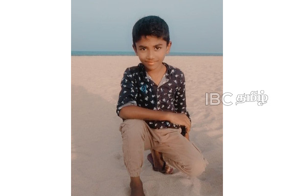 வளர்ப்பு தந்தையினால் தாக்கப்பட்ட சிறுவன் பரிதாப மரணம் | Boy Beaten To Death By Foster Father