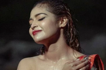 டேட்டுவை காமித்து வாய்ப்பிளக்க வைக்கும் நடிகை தர்ஷா! இதுவரை இல்லாத ஆடையில் இப்படியொரு போஸ்