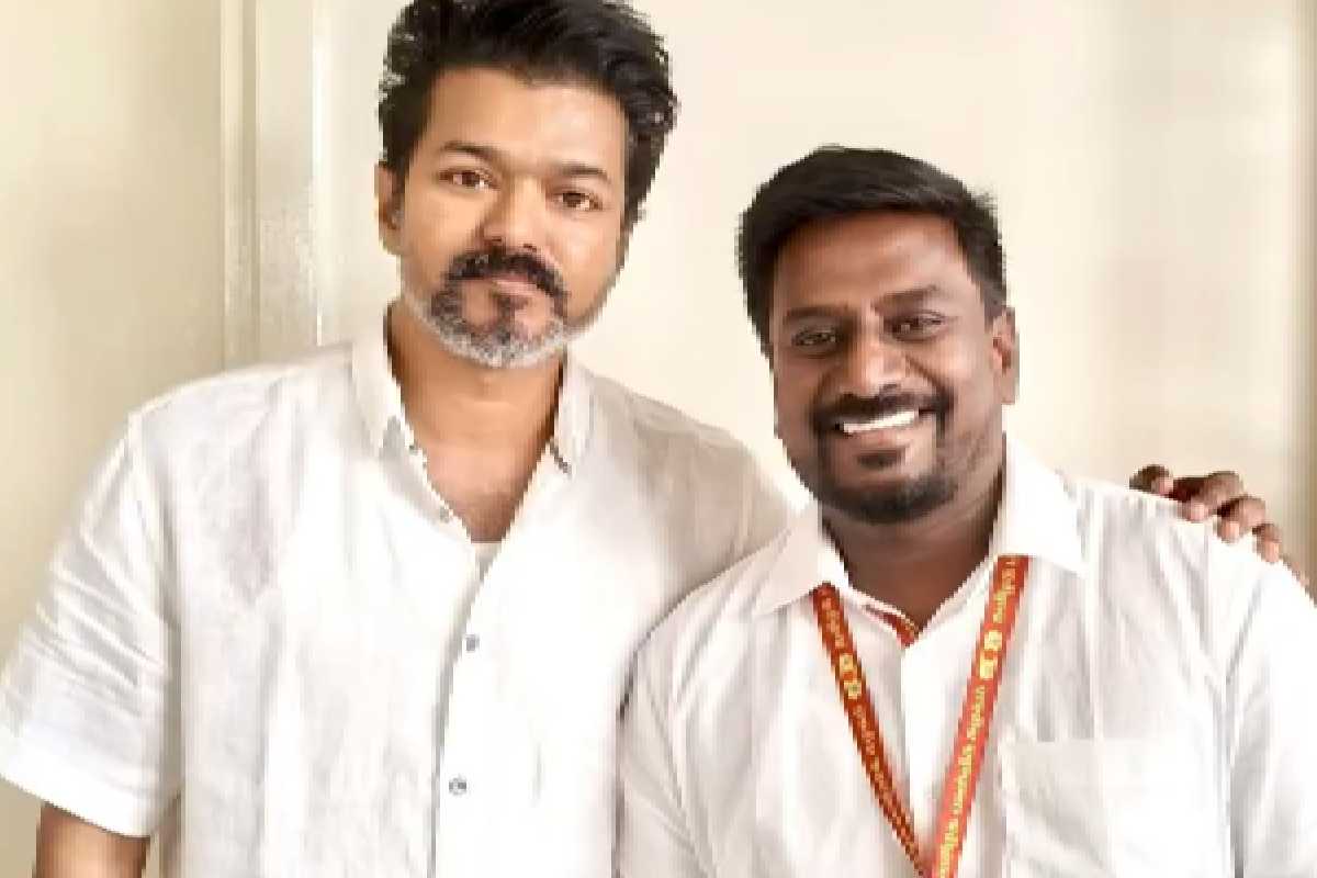 அமைச்சர் ராஜ்மோகனின் டபுள் மீனிங் ஜோக்!! கைத்தட்டி சிரித்த சுசித்ராவின் எக்ஸ் கணவர்!! பிரபல பதிவு.. | Rajmohan Double Meaning Joke Goes Viral அமைச்சர் ராஜ்மோகனின் டபுள் மீனிங் ஜோக்!! கைத்தட்டி சிரித்த சுசித்ராவின் எக்ஸ் கணவர்!! பிரபல பதிவு.. | Rajmohan Double Meaning Joke Goes Viral