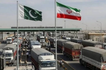 அமெரிக்காவின் ஹார்முஸ் முற்றுகை - ஈரானுக்காக 6 பாதைகளை திறந்த பாகிஸ்தான்