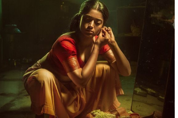 விஜய் பட நடிகை ராஷ்மிகாவுக்கு ராசி இல்லையா... மோசமான பேரை சம்பாதிச்சிட்டியேம்மா.. | Rashmika Mandanna Goodbye Movie First Look