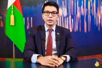 மடகாஸ்கர் அதிபரை படுகொலை செய்ய முயற்சி.. பிரெஞ்சுக்காரர்கள் உட்பட பல வெளிநாட்டினர் கைது!