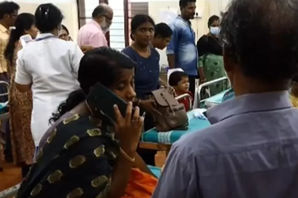 100-people-fainted-after-having-marriage-food 100-people-fainted-after-having-marriage-food