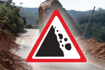 ප්‍රදේශ කිහිපයකට නායයෑම් අනතුරු ඇඟවීම් නිකුත් කරයි.