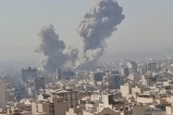 ஈரானின் முக்கிய இடங்களை குறிவைத்து சரமாரியான தாக்குதல்! டிரம்பின் அதிரடி அறிவிப்பு - ஈரான் எடுக்கப்போகும் நடவடிக்கை | Israel Says It Has Launched Attack On Iran