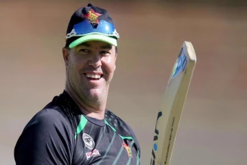 முன்னாள் கேப்டன் 49 வயதில் புற்றுநோயால் மரணம்! அதிர்ச்சியில் கிரிக்கெட் உலகம்