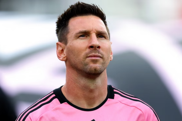 இந்தியா வரும் மெஸ்ஸியின் பயணத்திட்டங்கள் - ஒரு புகைப்படம் எடுக்க இத்தனை லட்சம் கட்டணமா? | Messi India Tour Rs 10 Lakh For Photo With Messi இந்தியா வரும் மெஸ்ஸியின் பயணத்திட்டங்கள் - ஒரு புகைப்படம் எடுக்க இத்தனை லட்சம் கட்டணமா? | Messi India Tour Rs 10 Lakh For Photo With Messi