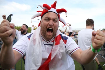 பிரித்தானியர்களை பிடிக்க இத்தாலி அதிரடி நடவடிக்கை