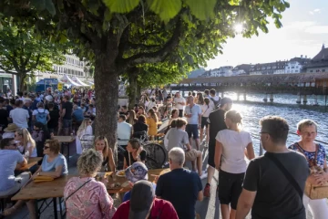 சுவிட்சர்லாந்துக்கு புலம்பெயர்வோர் எண்ணிக்கை சற்று குறைந்தது