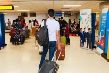 புலம்பெயர் தொழிலாளர்களால் குவிந்த டொலர்கள்!