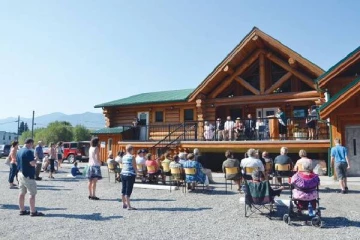 கனடாவில் சீட்டிலுப்பு மூலம் மேயர் தெரிவு