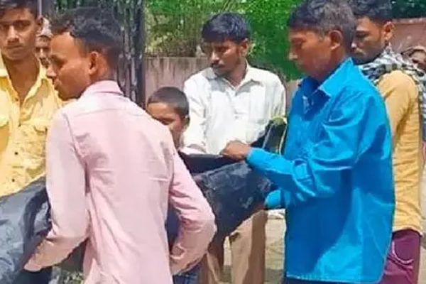 +1 மாணவி துாக்கிட்டு தற்கொலை - இளைஞன் பின்தொடர்ந்ததால் விபரீத முடிவு..! | 1 Student Commits Suicide