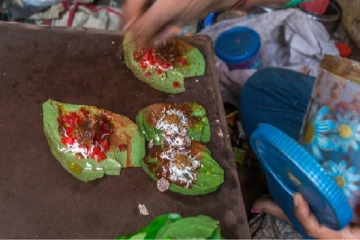 வீதிகளில் துப்பினால் கடும் நடவடிக்கை - இன்று முதல் நடைமுறைக்கு வரும் சட்டம்