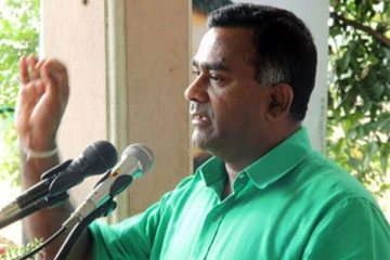 எரிபொருள் நிரப்பு நிலையங்களை விற்பனை செய்வதற்கு கடும் எதிர்ப்பு