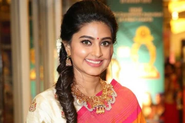 பண மோசடி, போலீசில் புகார் அளித்த நடிகை சினேகா- இத்தனை லட்சம் பறிபோனதா?