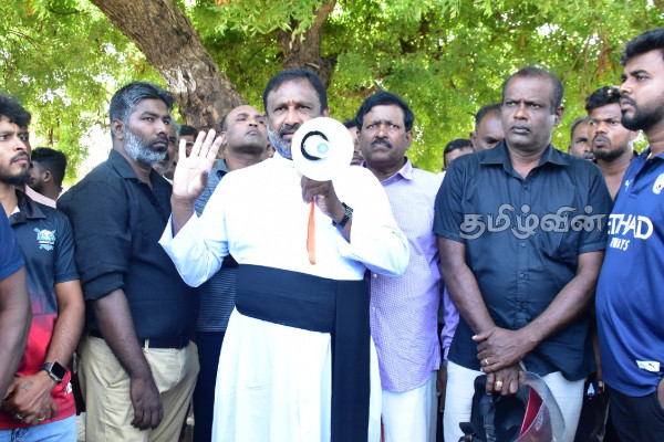 மன்னார் தீவு பகுதியில் புதிதாக காற்றாலை மின் கோபுரங்கள் அமைக்க மக்கள் எதிர்ப்பு | People Oppose Construction Of Wind Turbine Towers