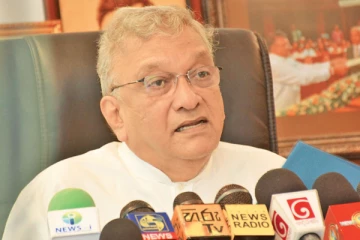 நீதிமன்ற உத்தரவை மீறிய அரசாங்கம்! இரண்டு உயிர்களை பலி எடுத்த கொடூரம் - லக்ஸ்மன் கிரியெல்ல