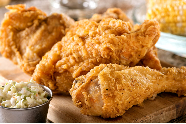 காரசாரமான சிலோன் சிக்கன் ப்ரை.... சுடச் சுட வீட்டிலேயே சுவைக்கலாம்! | Fried Chicken Srilanka Food