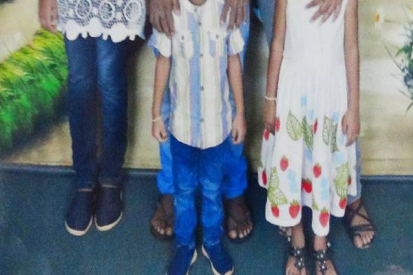தந்தையொருவரின் விபரீத முடிவு - ஆபத்தான நிலையில் பிள்ளைகள் வைத்தியசாலையில் அனுமதி | Gampola Susait Case Police Investigation