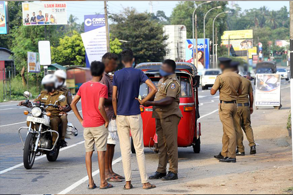 5 கோடி ரூபா மாணிக்க கல்லை கடத்திச் சென்ற இருவர் கைது | Two Arrested For Kidnapping 5 Crore Rupees Gem