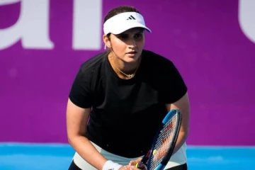 இந்திய டென்னிஸ் வீராங்கனை சானியா மிர்சா ஓய்வு அறிவிப்பு ; ரசிகர்கள் அதிர்ச்சி