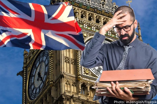 பிரித்தானியாவில் வேலையின்மை விகிதம் 5.2% ஆக உயர்வு: வேலையின்றி தவிக்கும் இளைஞர்கள் | Uk Jobless Rate Climbing To 5 2 Percentage