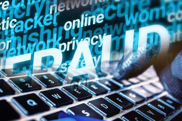 ஓய்வு பெற்ற நீதிபதிபதியை இலக்கு வைத்து பாரிய இணையவழி மோசடி | Retired Judge Caught In Internet Fraud