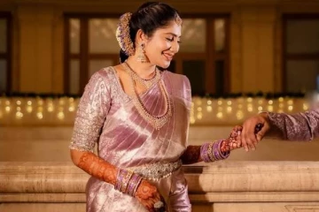 வெளிவந்தது பிக்பாஸ் புகழ் வருங்கால கணவரின் போட்டோ... இதோ