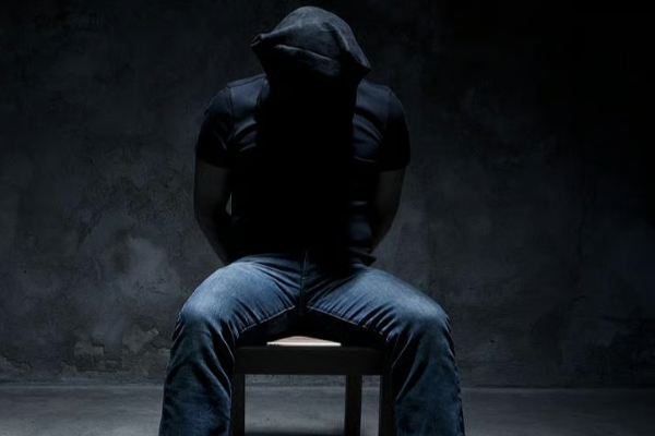 இந்திய தம்பதியை குழந்தையுடன் கடத்திய மர்ம கும்பல் | Mysterious Gang Abducts Indian Couple Child இந்திய தம்பதியை குழந்தையுடன் கடத்திய மர்ம கும்பல் | Mysterious Gang Abducts Indian Couple Child