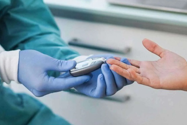 அதிகரித்து வரும் நீரிழிவு நோயாளர்களின் எண்ணிக்கை! விடுக்கப்பட்டுள்ள அவசர எச்சரிக்கை | Warning About The Increasing Number Of Diabetics அதிகரித்து வரும் நீரிழிவு நோயாளர்களின் எண்ணிக்கை! விடுக்கப்பட்டுள்ள அவசர எச்சரிக்கை | Warning About The Increasing Number Of Diabetics